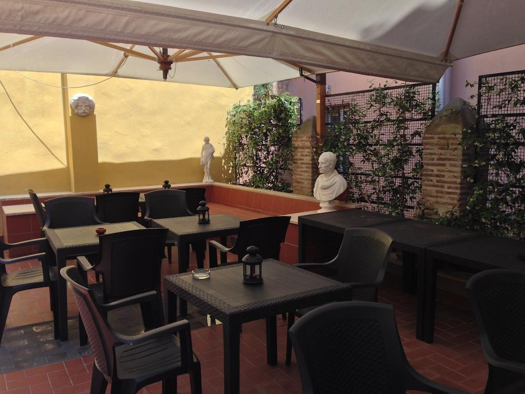 Alojamento de Acomodação e Pequeno-almoço De' Fiori 2*